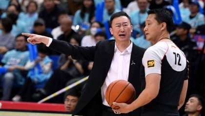 媒体人:刘维伟青岛执教生涯已结束 场外力量非常强大