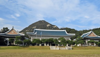 中方已接下访韩邀请，高市早苗提出会晤，要抢在多国前，与中方会面？外交部表态意味深长