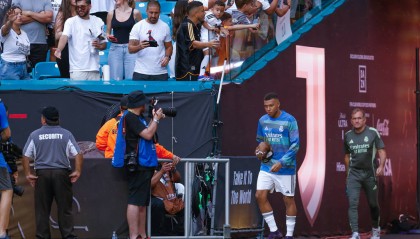 决战俱乐部世界杯:巴黎圣日耳曼迎战皇家马德里,谁将挺进决赛?