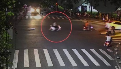 一女子肇事逃逸后仍去逛街,被抓后竟称:是路人劝我走的