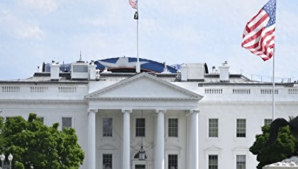 中方反制打疼美国，白宫新版核心文件内容变了，绝口不提中国