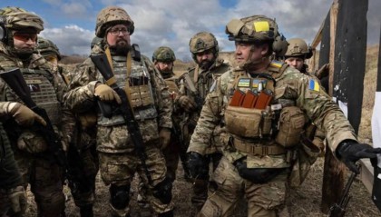 惨烈警示！40人两周激战仅3人生还，俄军经验教训：武力收台需避免类似战术