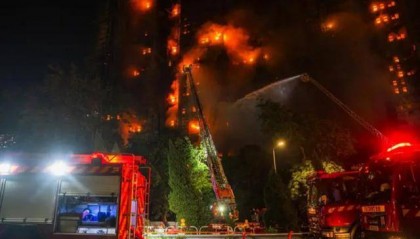 香港突发重灾！中央深夜下令之际，特首李家超，收到周边多方致电