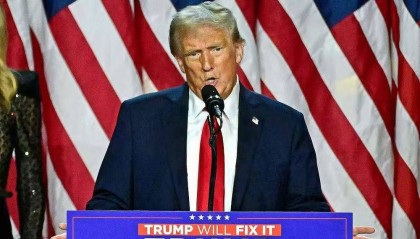 特朗普发动清算，1300名反华分子收到通知，卷铺盖走人一个不留