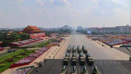 覆盖全球不是空话，东风-5C官宣，中国版轨道轰炸系统正式亮相？