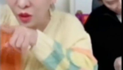 考古|74岁的刘晓庆生命力朝气蓬勃,她的精神状态已经next level?