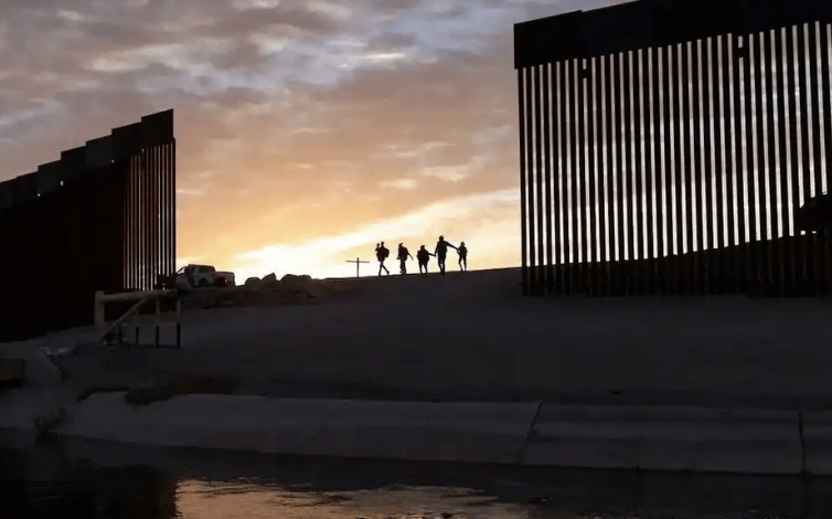 停摆即将满月！美国政府恢复运行还要等多久？