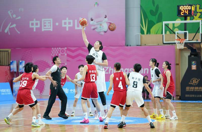张子宇：为了完成扣篮梦想 我准备了很久很久