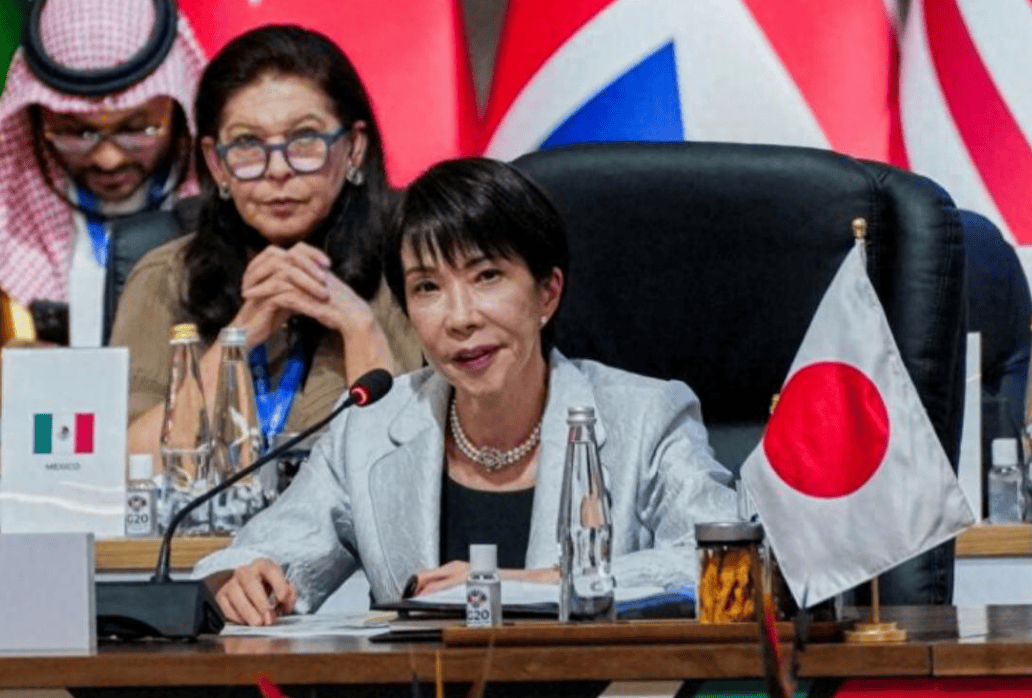 把中日关系搅得一团糟，高市早苗国内支持率却创新高，5成日本人支持不撤回狂言